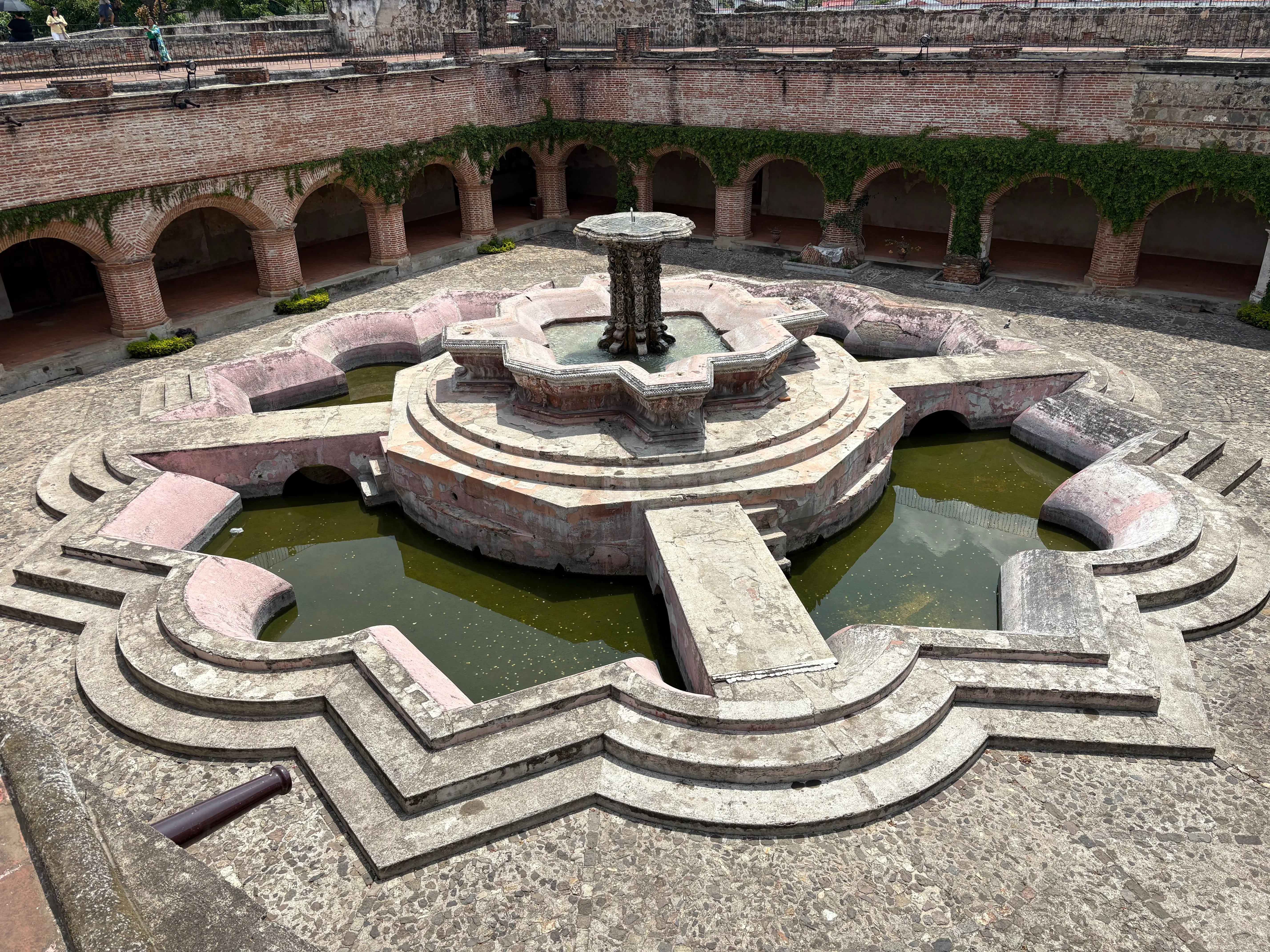 Water fountain in Convento de Merced