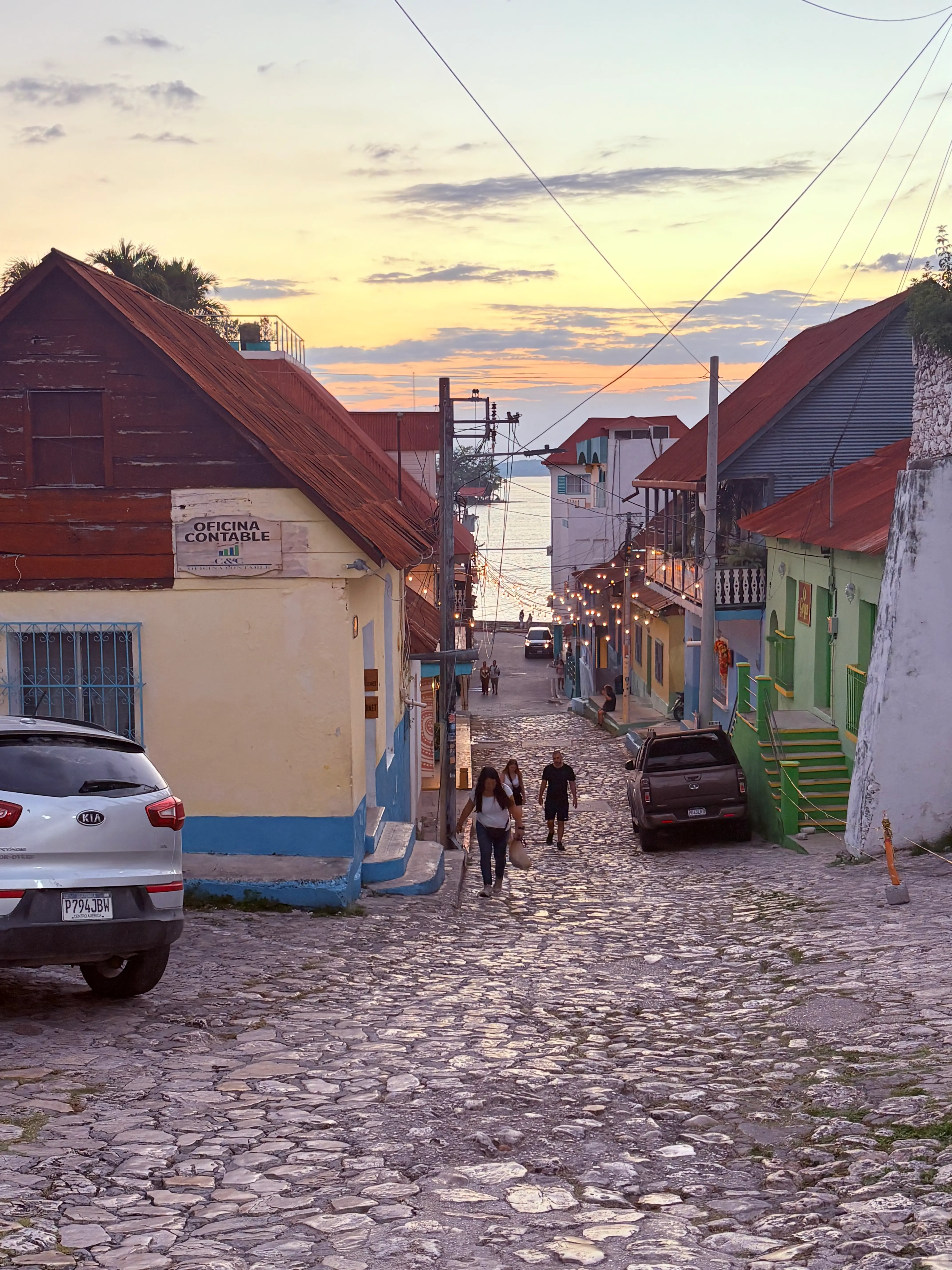 Streets of Flores